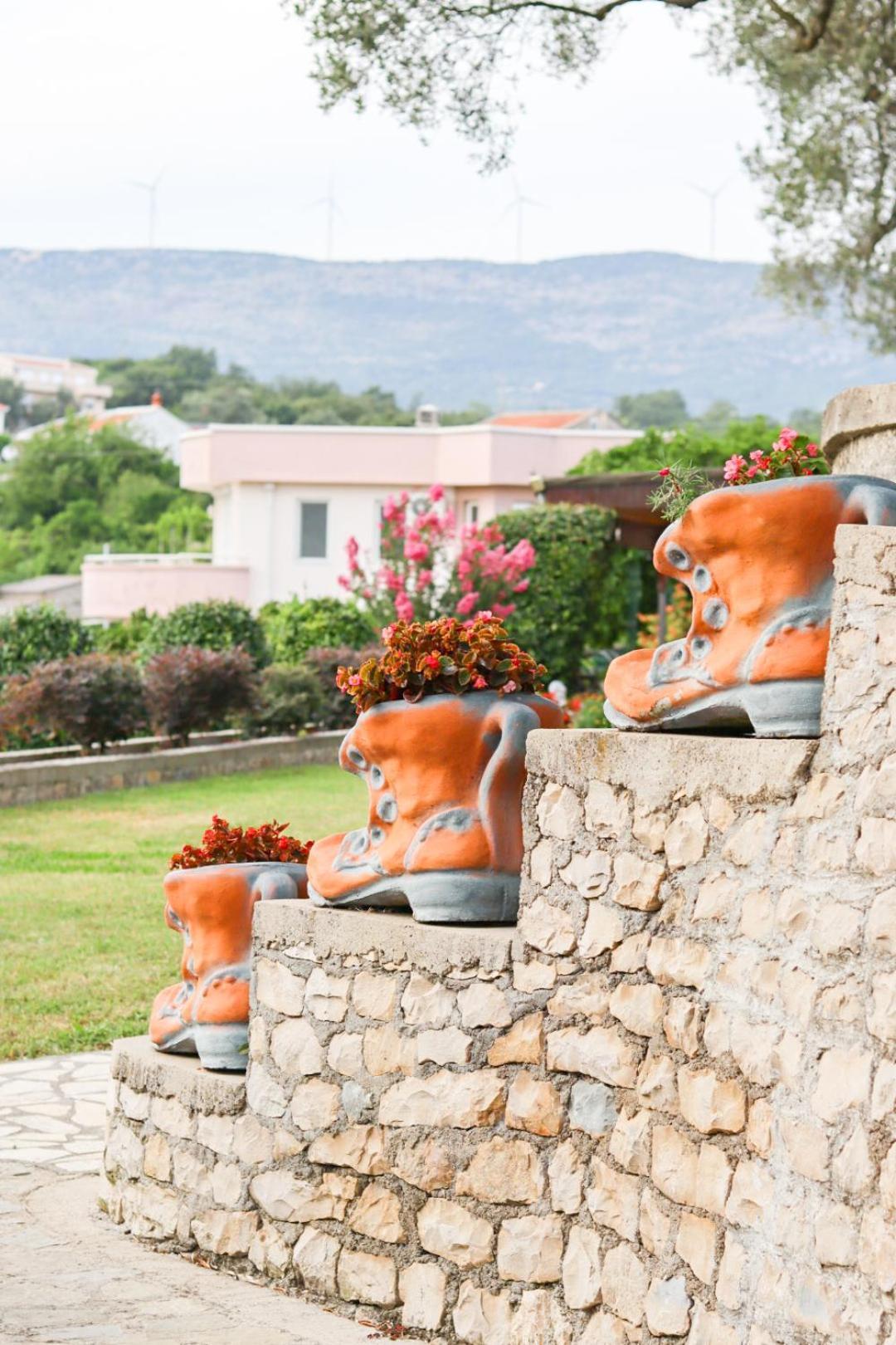 Hilja'S Oliven Garden Bungalows 울친 외부 사진